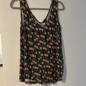 Very cute large tank top with cactus’.